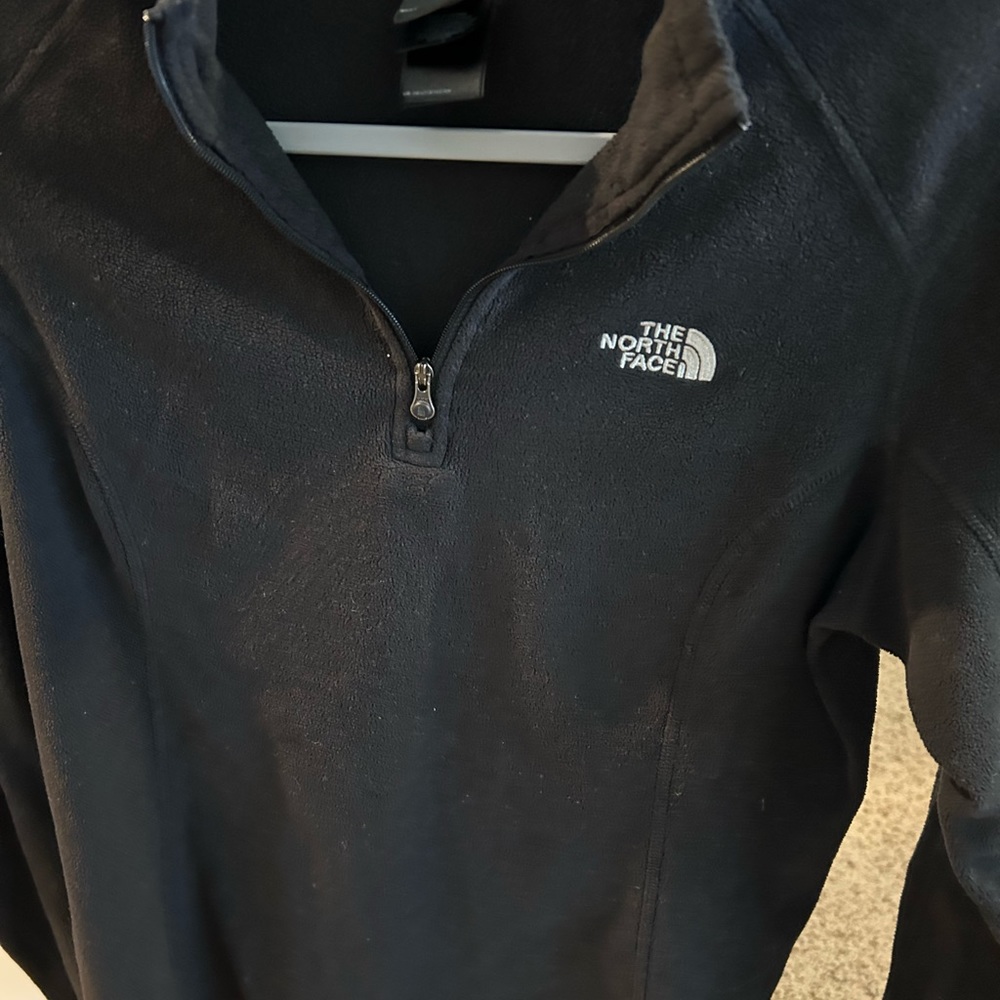 North Face black half zip pullover